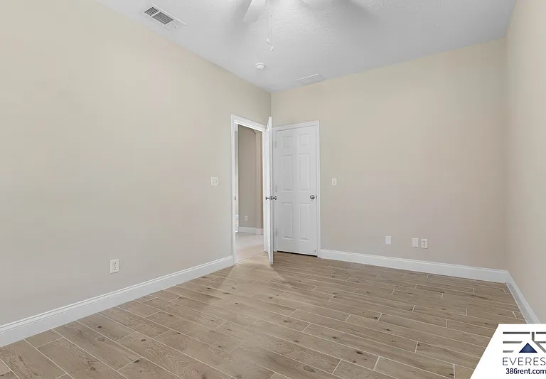 19 Webwood Pl — Photo 32