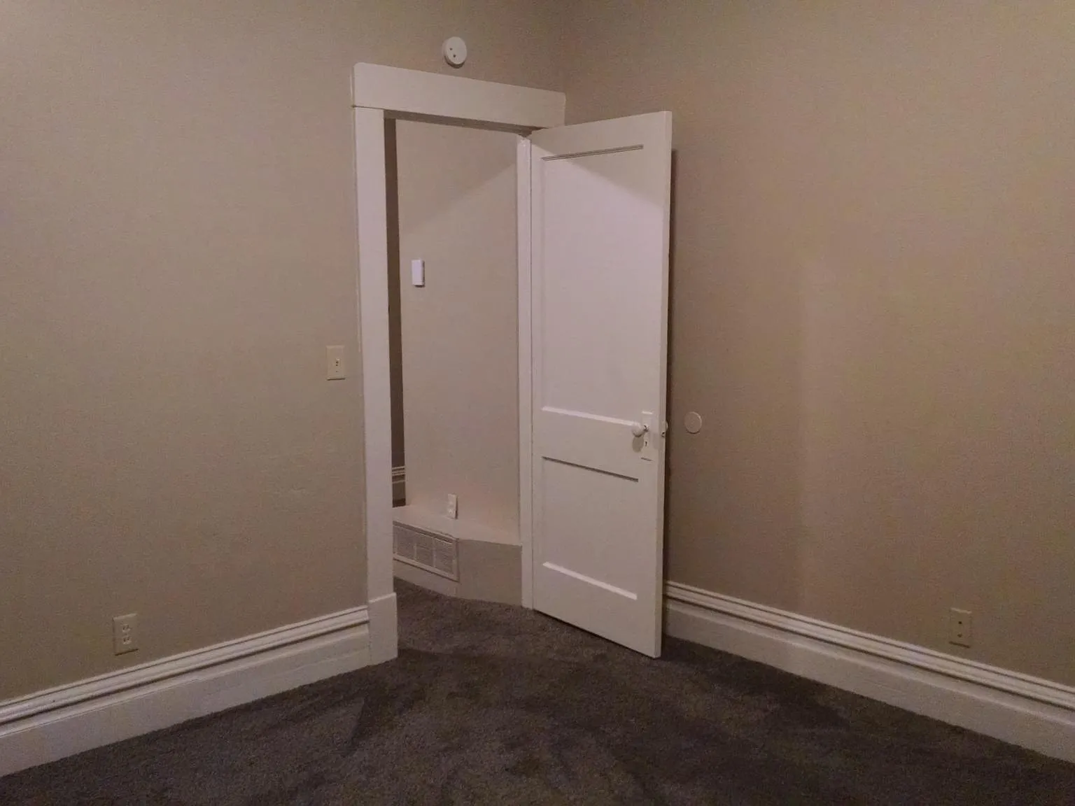 1 bed, 416 sqft, $625 — Photo 4