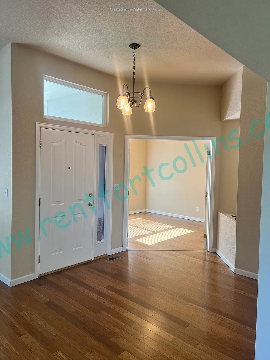 Building Photo - 8089 Lighthouse Ln