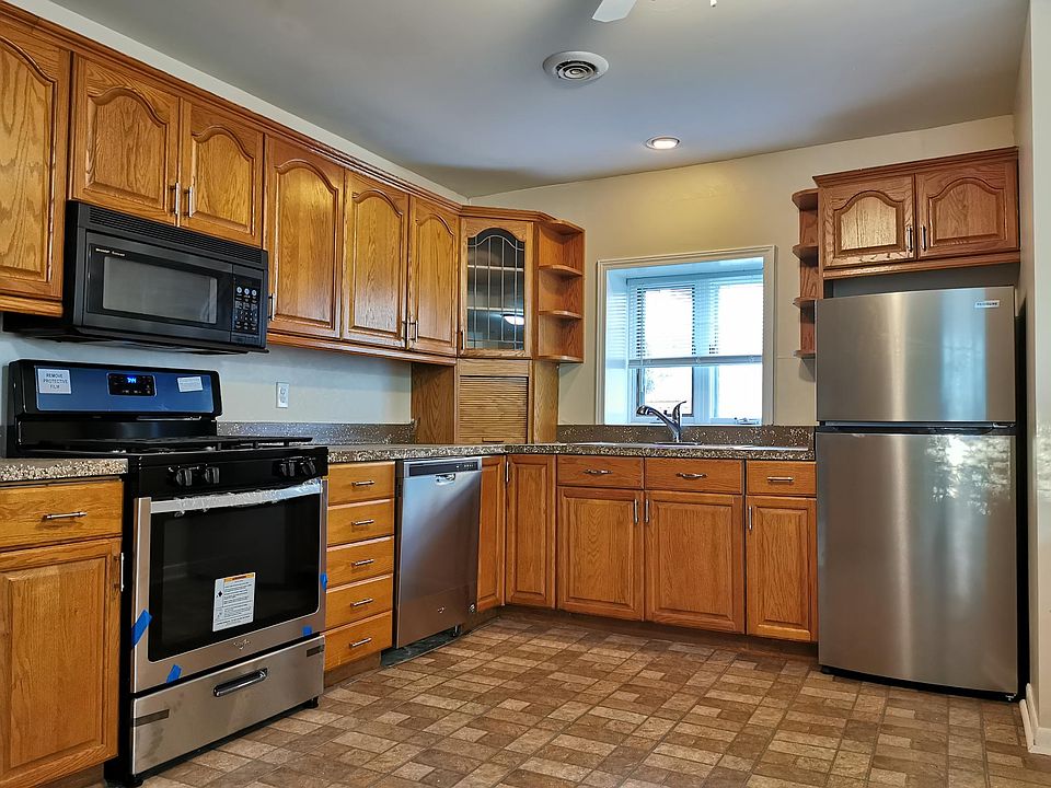 1st image of 6330 Saline Dr #1