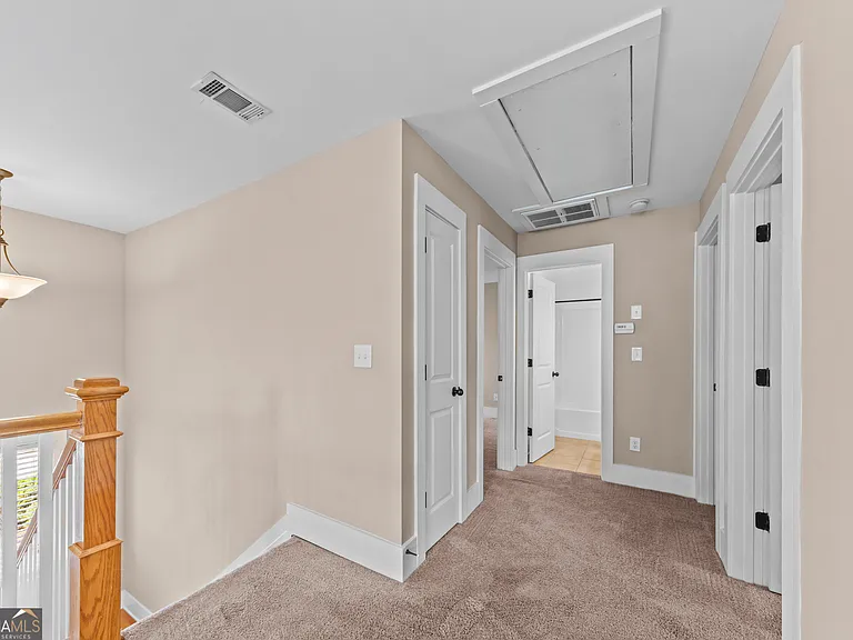 135 Idlewilde Dr — Photo 22