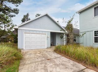 5707 Four Sisters Ln, Pacific City, OR