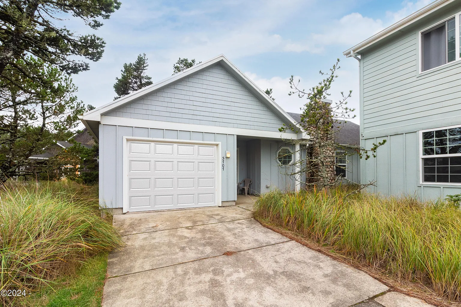 5707 Four Sisters Ln photo 1