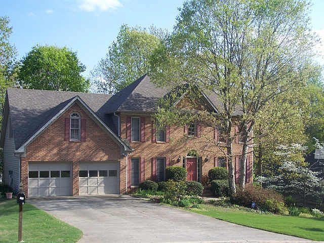 Beautiful Brick and Vinyl 