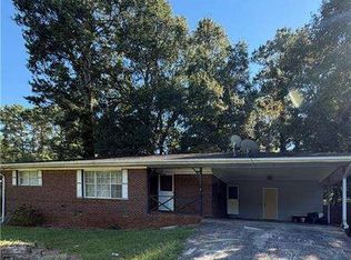 1111 Luther Dr SW, Mableton, GA 30126