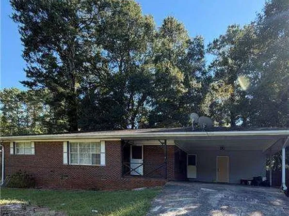 1111 Luther Dr SW, Mableton, GA 30126