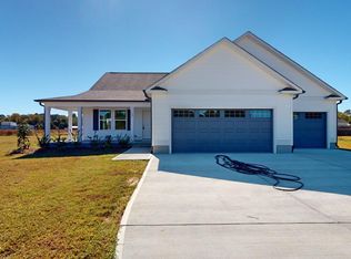 102 Berkshire Dr, La Grange, NC 28551