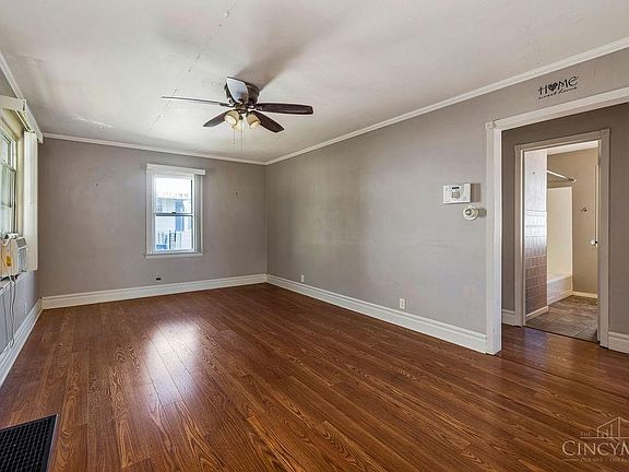 4th image of 712 Stout Ave