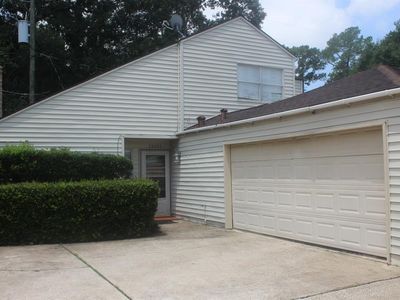 12031 Champion Forest Dr, Houston, TX, 77066