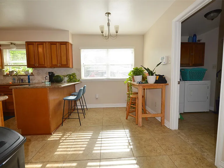 5118 Lymbar Dr — Photo 10