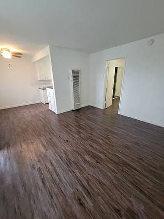 1st image of 5640 & 5642 S La Brea Ave W #13