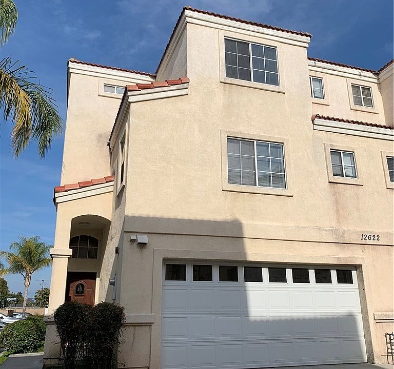 1st image of 12622 Starwood Dr