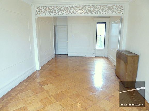 3rd image of 1512 Bedford Ave APT 3R