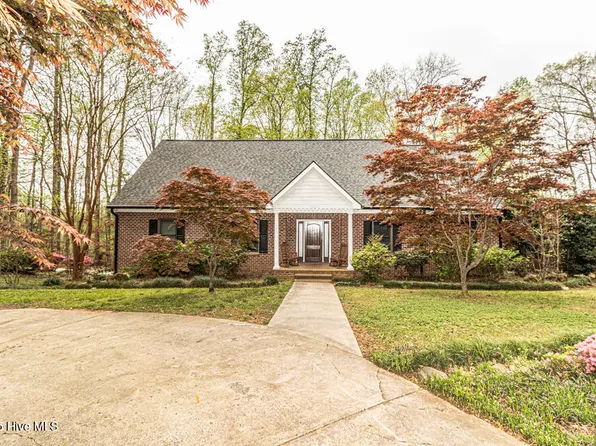 2305 Creekridge Drive, Rocky Mount, NC 27804