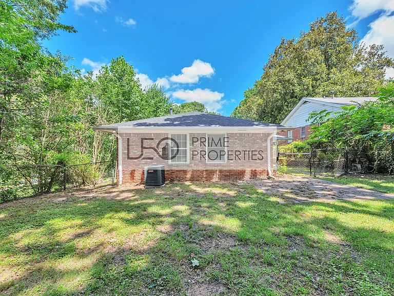1728 Springer St NW — Photo 15