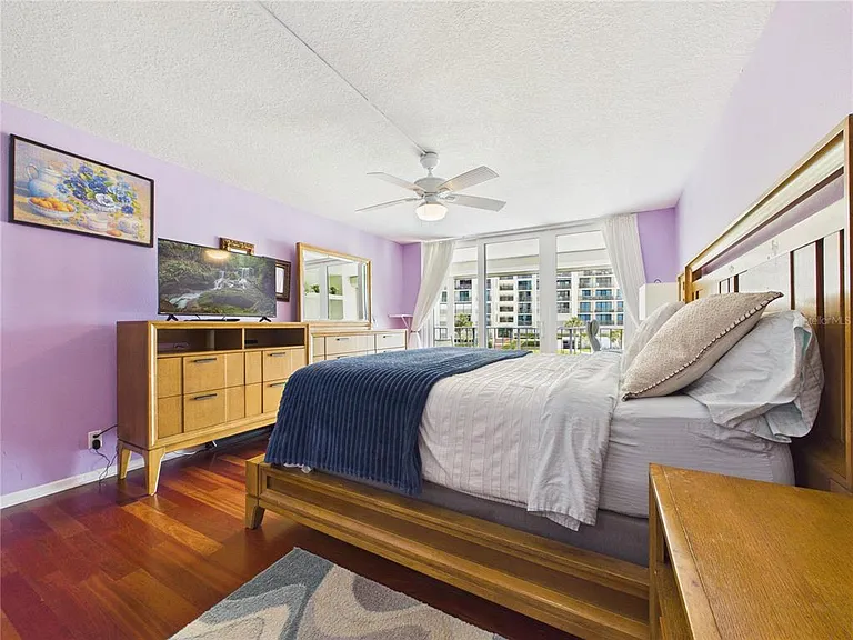 1400 Gulf Blvd #212 — Photo 27