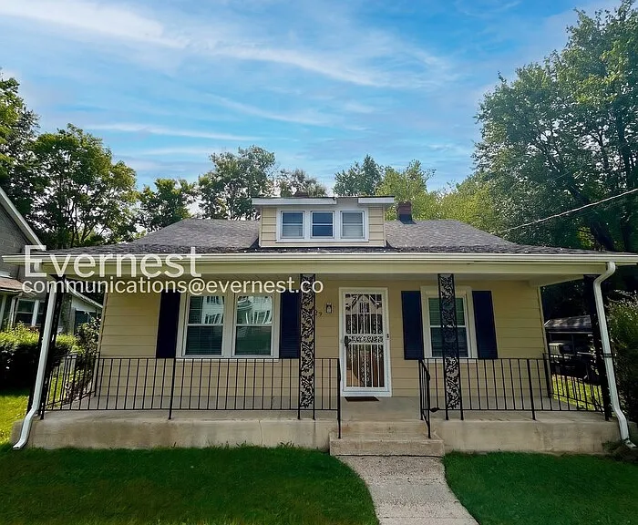 603 Henry St — Photo 1