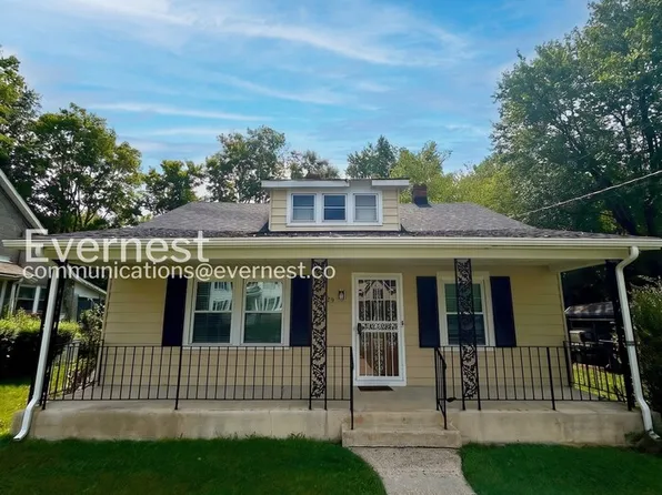 603 Henry St, Ashland, VA 23005