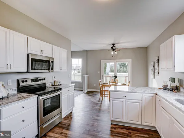 207 Ryhill Dr, Dover, DE 19904