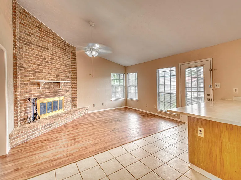 9314 Shipman St — Photo 5