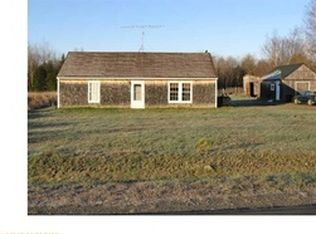 390 Saint Albans Rd, Palmyra, ME 04965