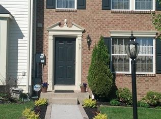 80 Forest View Ter, Hanover, PA 17331