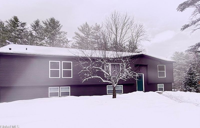 3rd image of 123 Forest Lake Road