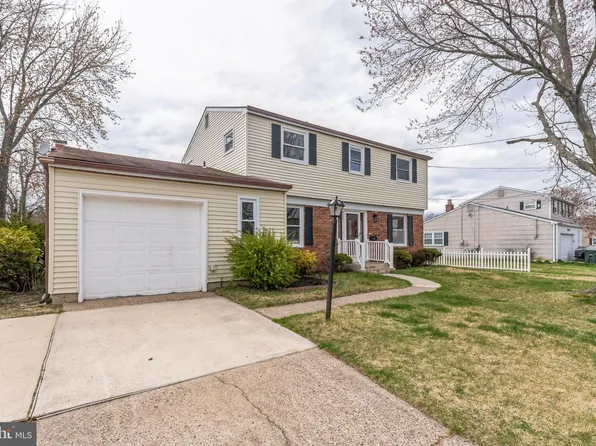 341 Overbrook Ave, Glassboro, NJ 08028