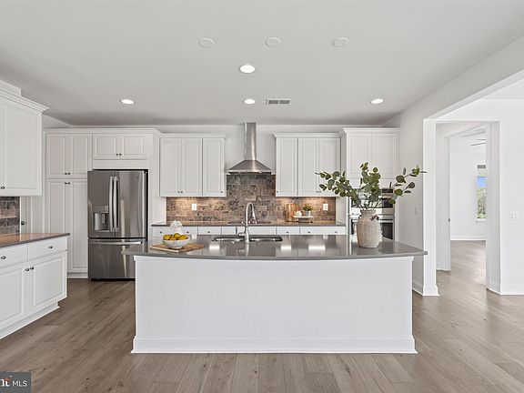 5th image of 115 Viceroy Way