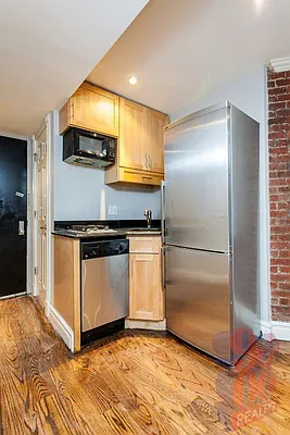 Rented by Centennial Properties NY | media 26
