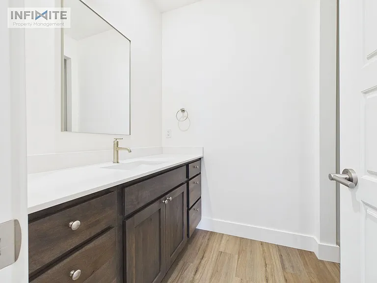 4814 Briarwood Ln — Photo 19