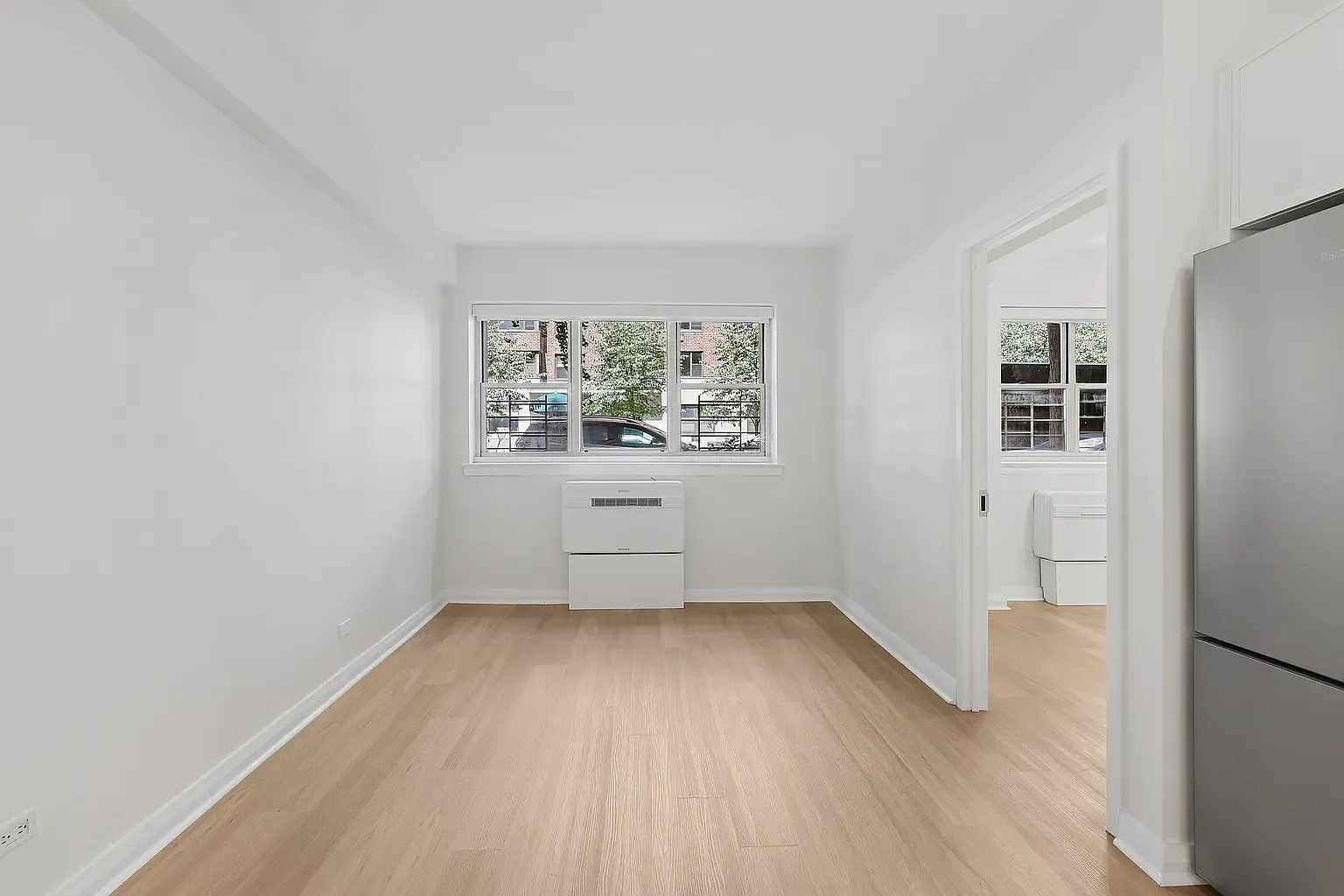 85 East End Avenue — Photo 1