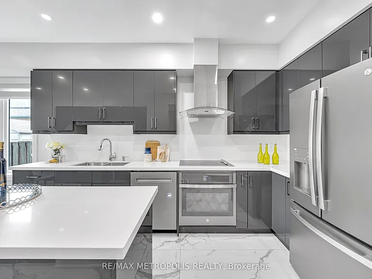 10 Snowcreek St — Photo 12