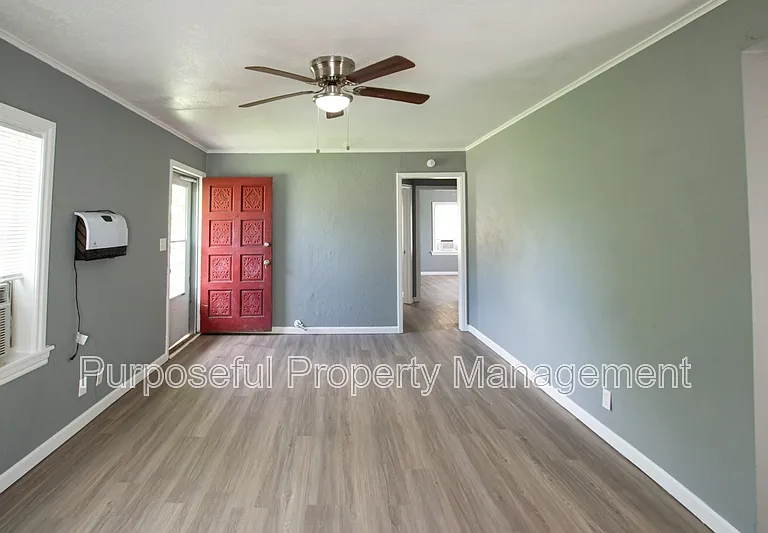 3200 SW 20th St — Photo 5