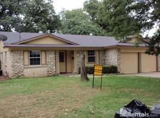 3704 Falcon Dr, Forest Hill, TX 76119