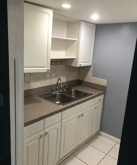1345 Drew St #3 — Photo 6