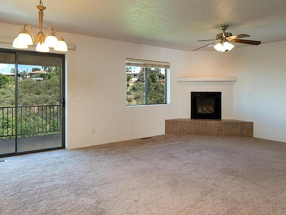 4th image of 2271 Alta Vista Pl