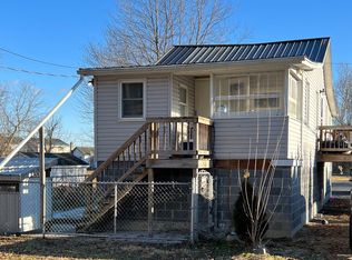 756 Mickey Inn Ln, Chambersburg, PA 17202