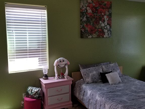 3rd image of 3122 W Via De Pedro Miguel