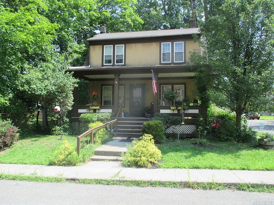 1st image of 1 E Marie St