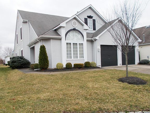 3rd image of 5 N Avon Dr