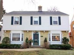 2133 Beechwood Ave, Wilmette, IL 60091