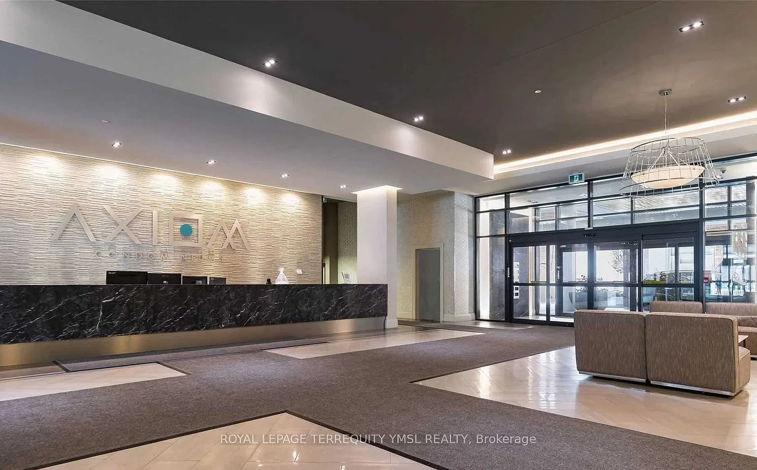 Axiom Condominium — Photo 2