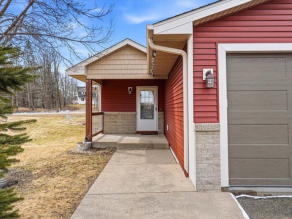 3rd image of S1171 Highland Springs Dr