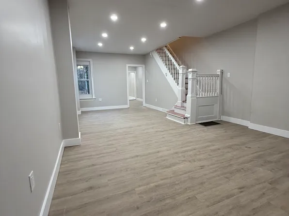671 Stuyvesant Ave, Trenton, NJ 08618