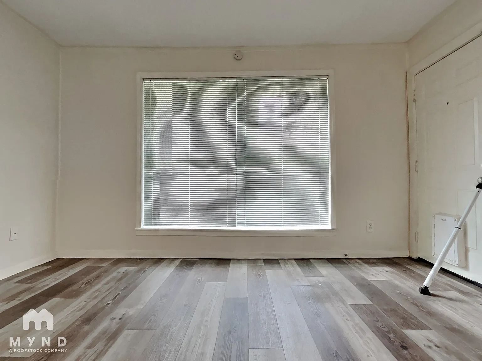 3 bed, 2.0 bath, 1903 sqft, $1,775 — Photo 4