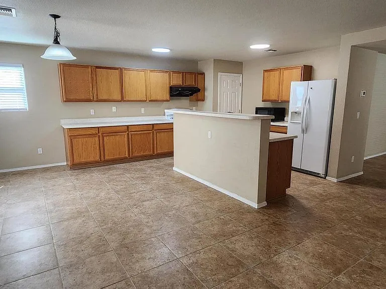 1058 W Sea Star Dr — Photo 7