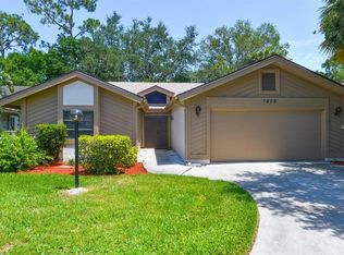 7833 Pine Trace Dr, Sarasota, FL 34243