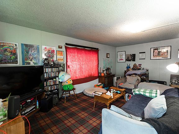 5th image of 2021 North Ave W