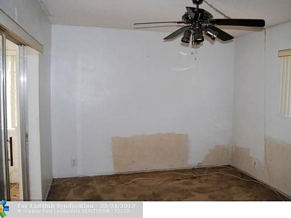 5th image of 4528 NW 43rd Ave